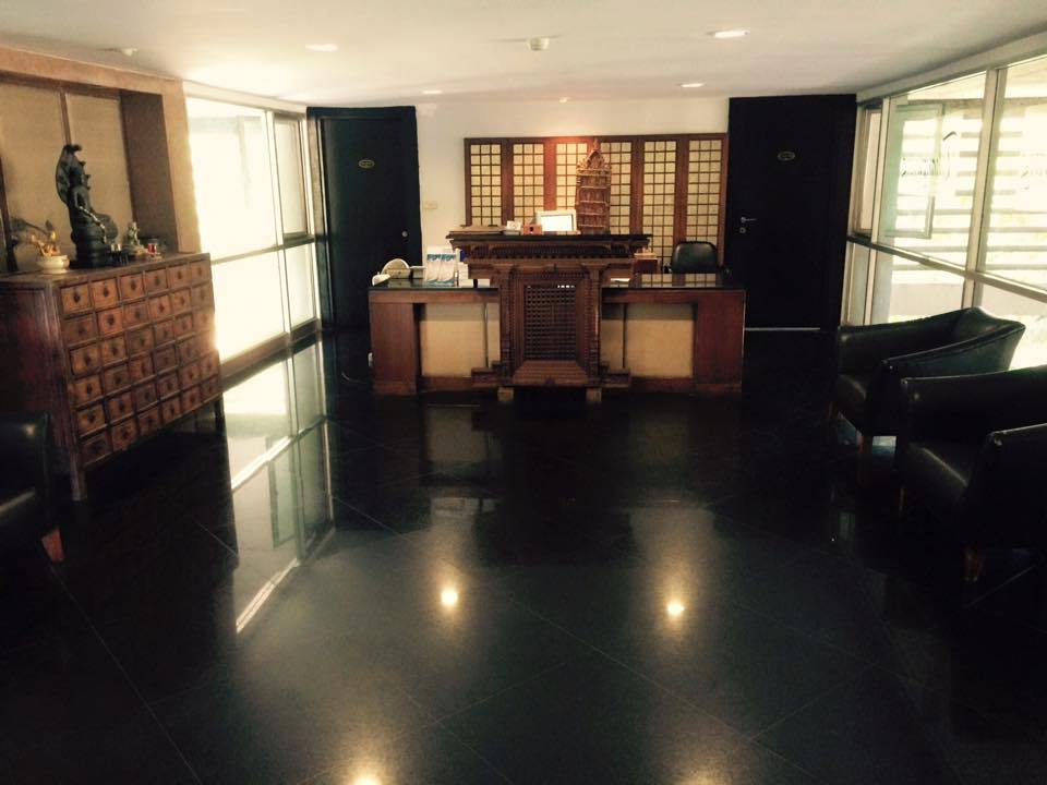 TPY5 lobby with antique wooden reception desk